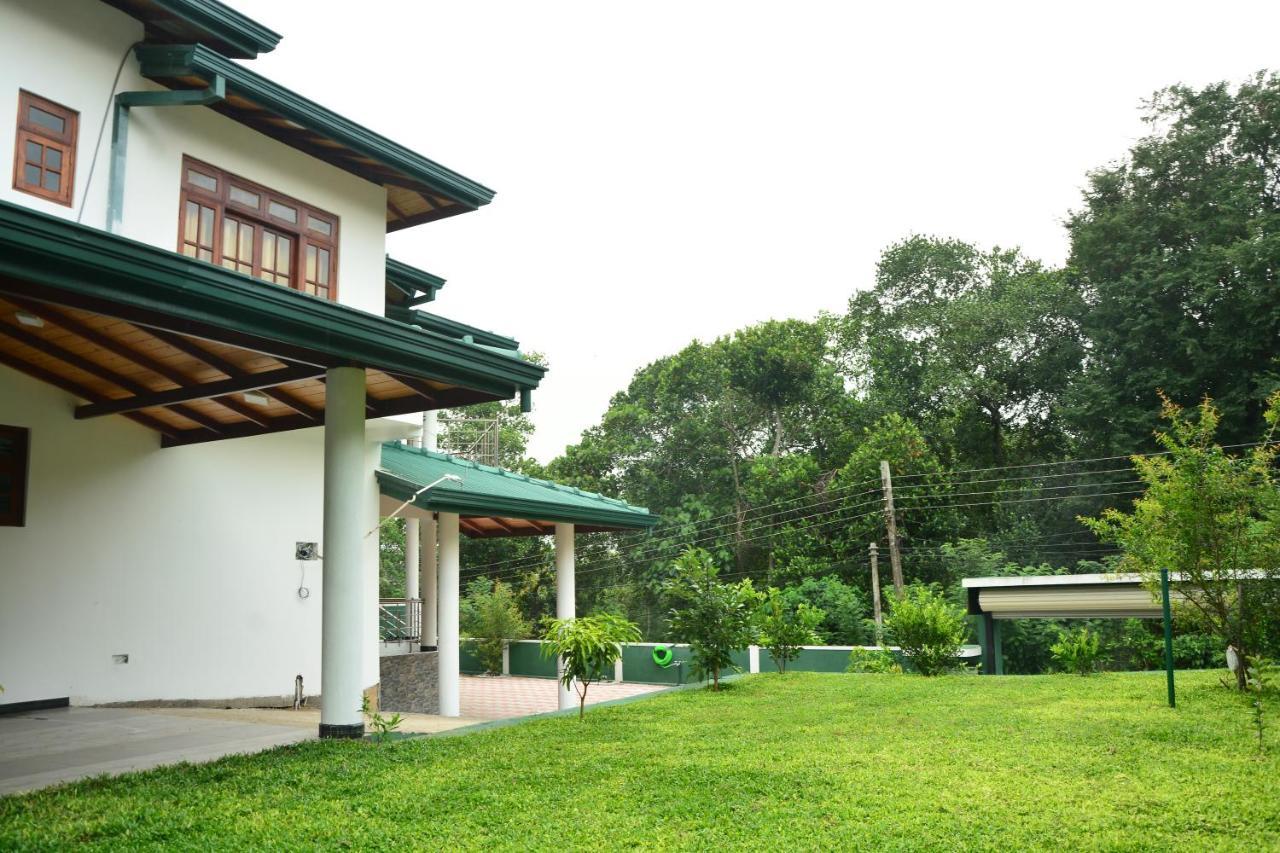Seven Luck Palace Kandy Dış mekan fotoğraf