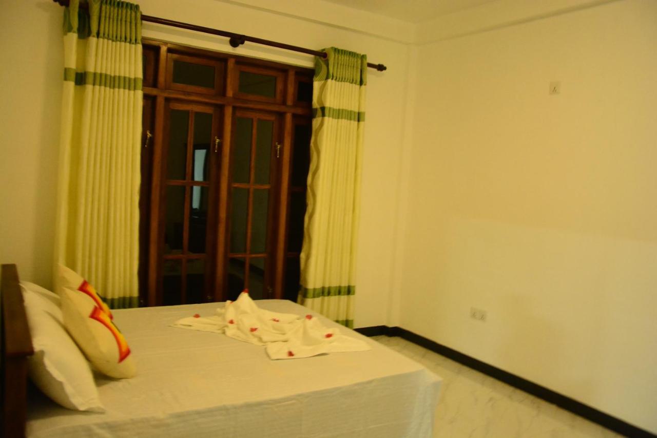 Seven Luck Palace Kandy Dış mekan fotoğraf