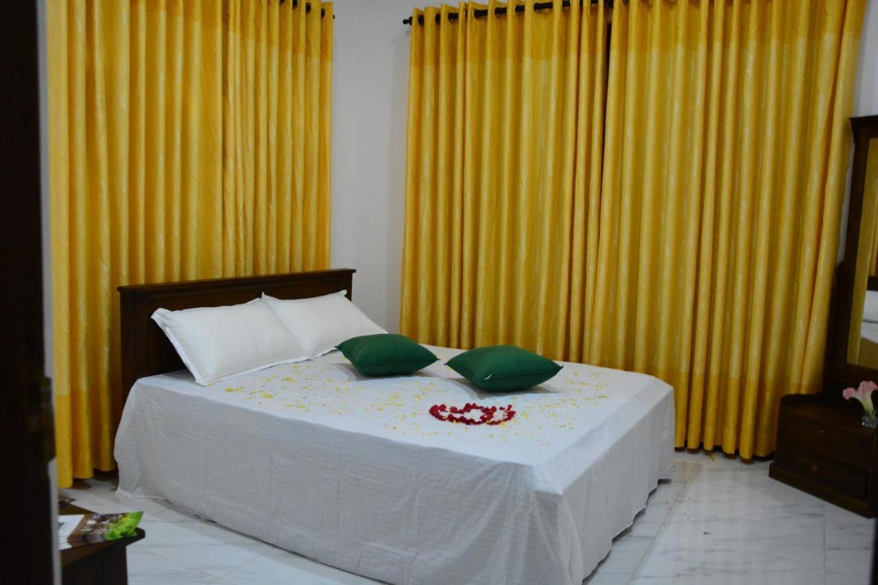 Seven Luck Palace Kandy Dış mekan fotoğraf